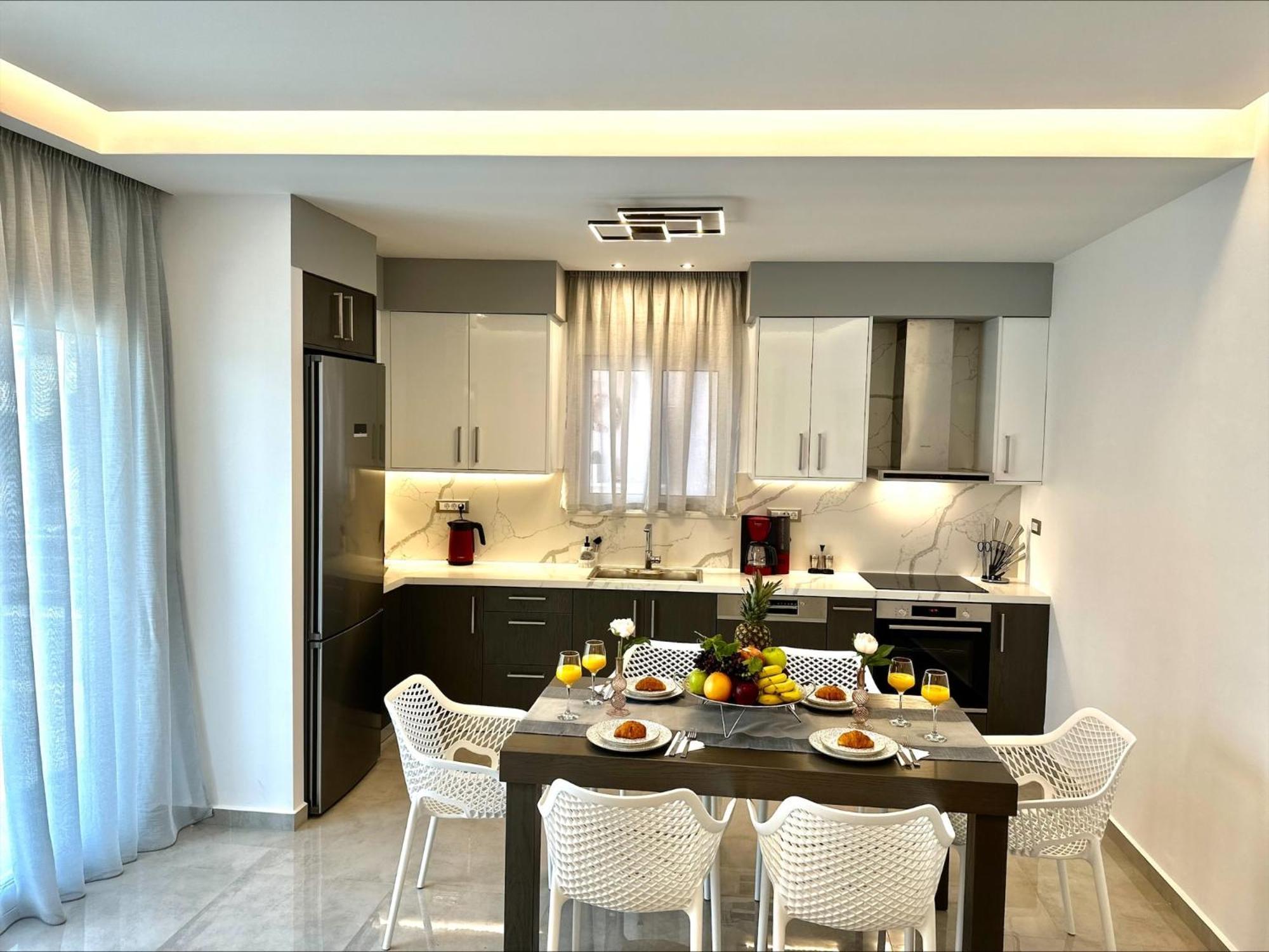 Flev's Luxury House With Pool Holiday home *